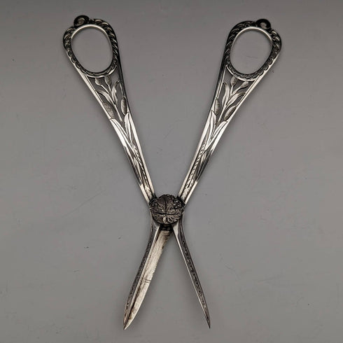 Around 1890 English antique silver plate fruit & nuts set in case